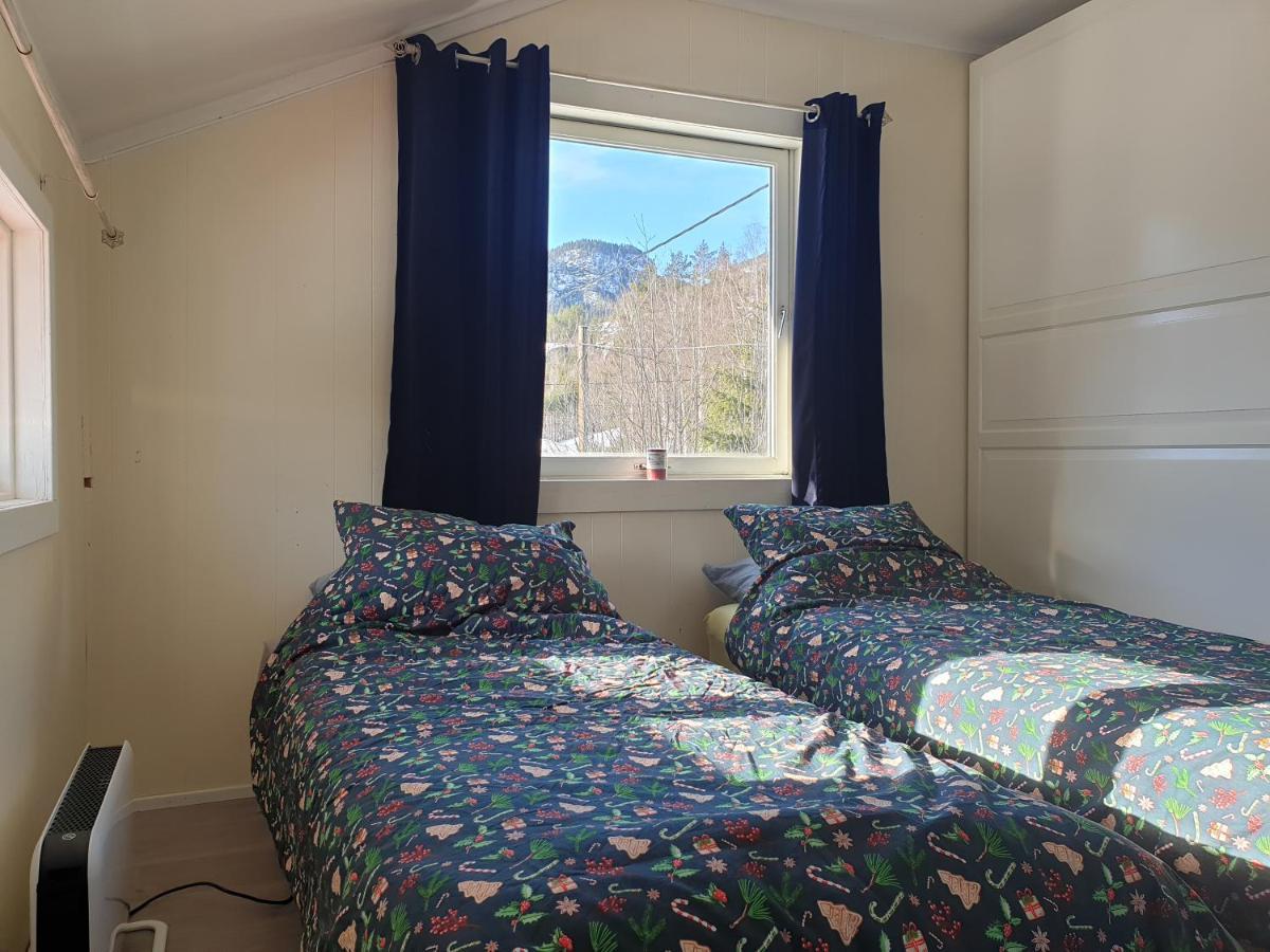 Holiday Rooms Gol Luaran gambar